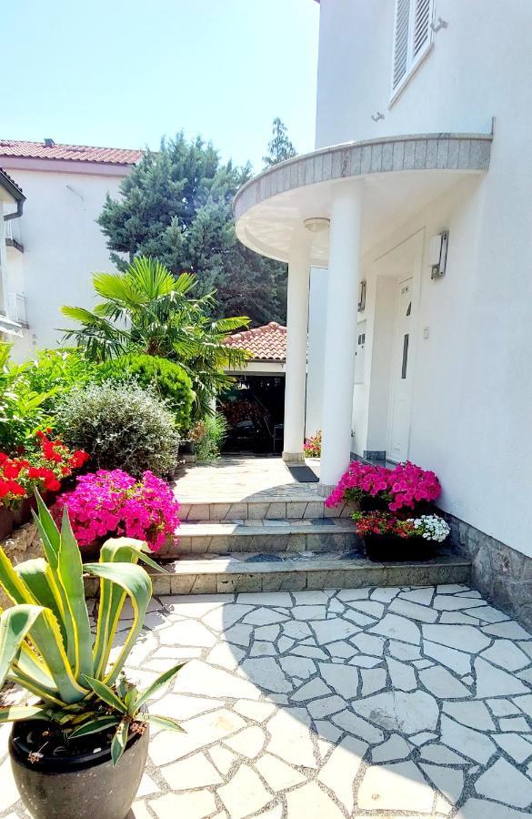 Apartments Bella Vita 2 Malinska Exterior photo